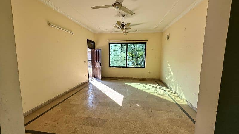 3 Beds Upper Portion House for Rent 18 Marla PWD Islamabad Korang Town 1