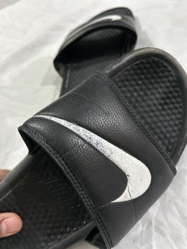 Original Nike sliders 2