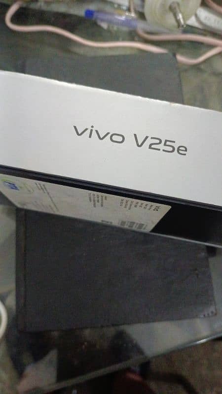 vivo v25e with box Urgent for sell exchange b hojayga 1