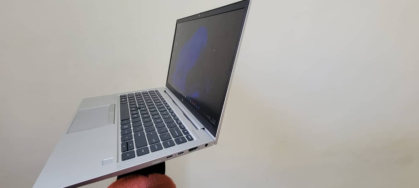 HP Elitebook 840 G7 corei7 10Generation 16gbram 256gb ssd 3