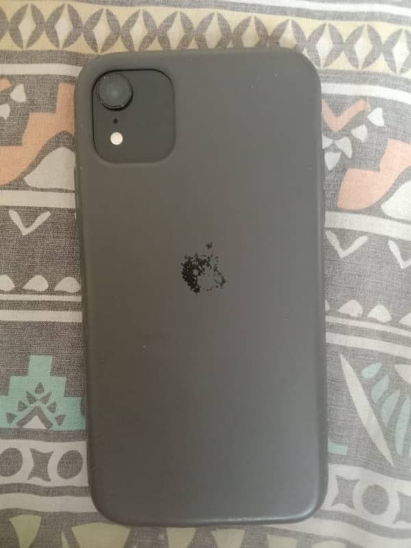 iphone xr for sale urgent 7