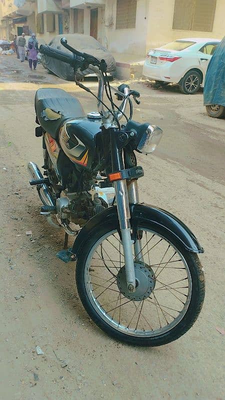 Honda CD 70 Model 2022 5