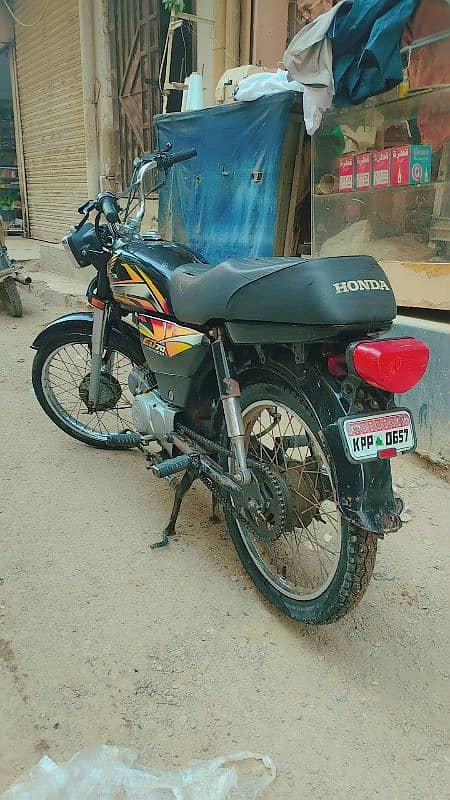 Honda CD 70 Model 2022 6