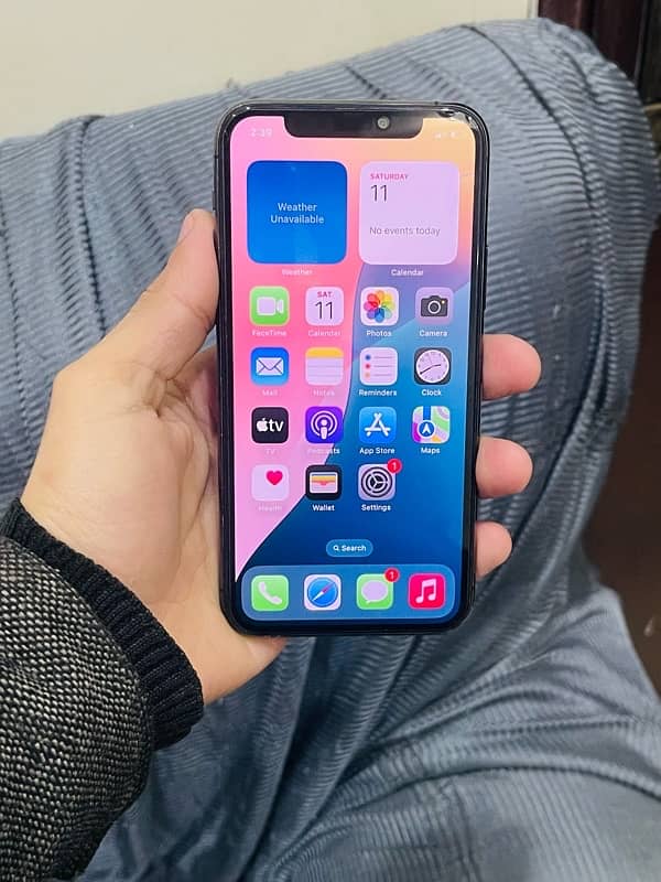 iPhone 11 pro PTA Approved 10/10 4