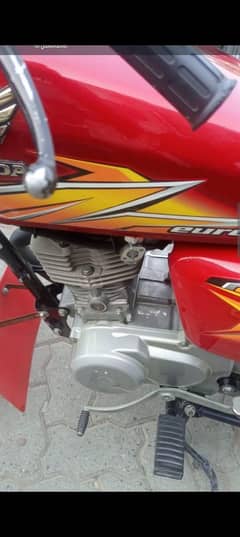 HONDA 125 2021 MDEL COLOR RED GOOD CONDITION