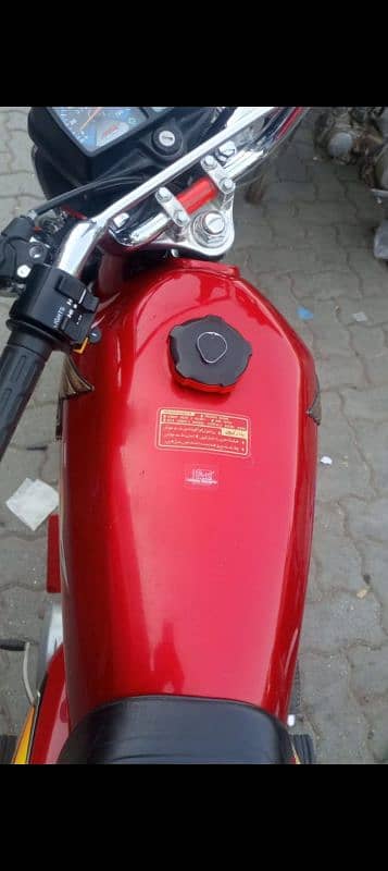 HONDA 125 2021 MDEL COLOR RED GOOD CONDITION 1