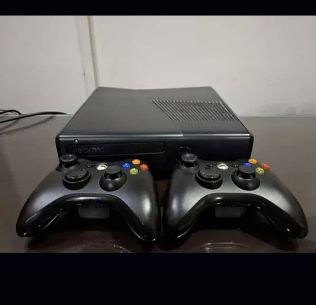 X Box 360 in Excellent condition 0