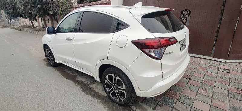 Honda Vezel 2015 1