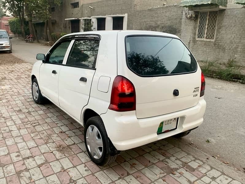 Suzuki Alto 2010 3