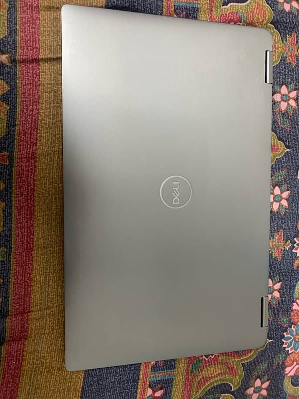 Dell Latitude 7400 2in1 0