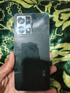 Oppo f21 pro 10/9 condition box charge sath ha koi problem