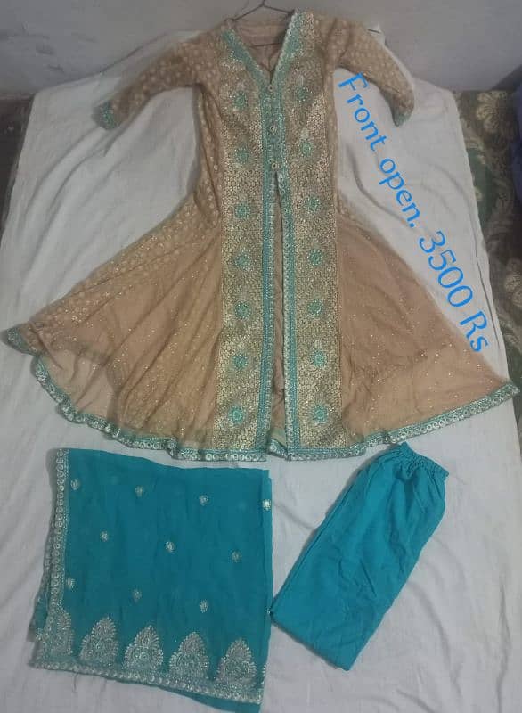 Women fancy party dresses in cheap price 3