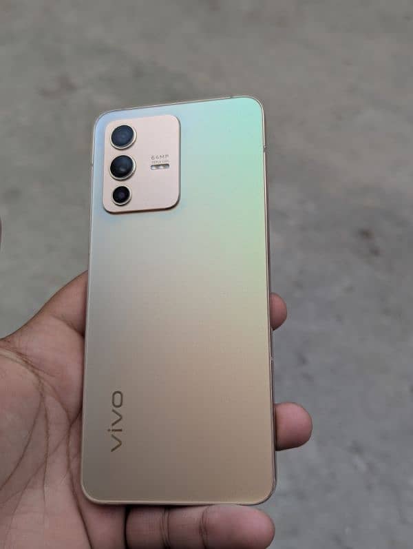 vivo V23  5G. Ram 12GB Rom 256 Gb 5