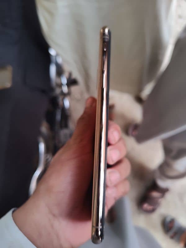 I phone xs max 64 jb non pta 1