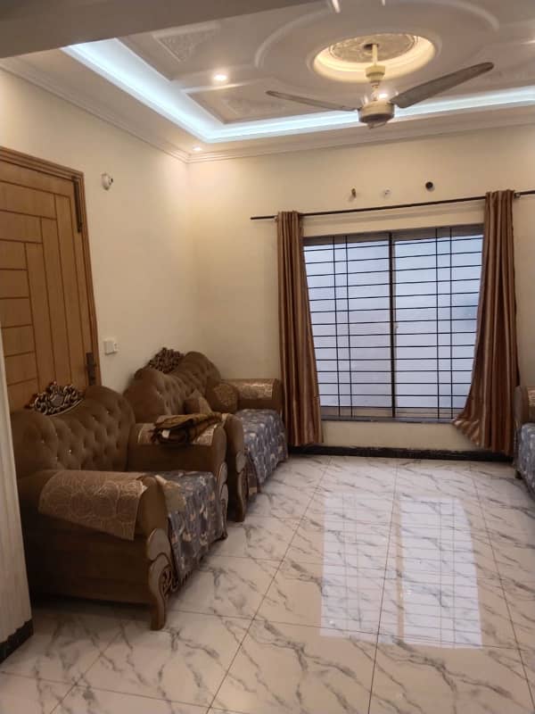 5Marla lower portion available for rent platinum Block Parkview City Lahore 7