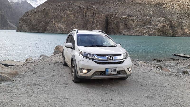 Rent A Car in Islamabad With Driver | Revo, Prado, BRV, Corolla, Civic 10