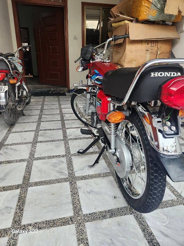 Honda 125 For Sale. . . . 6