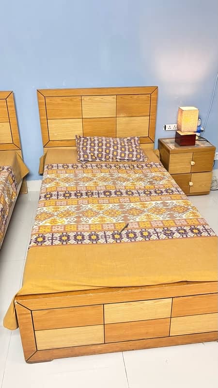 two single bed with matress 3