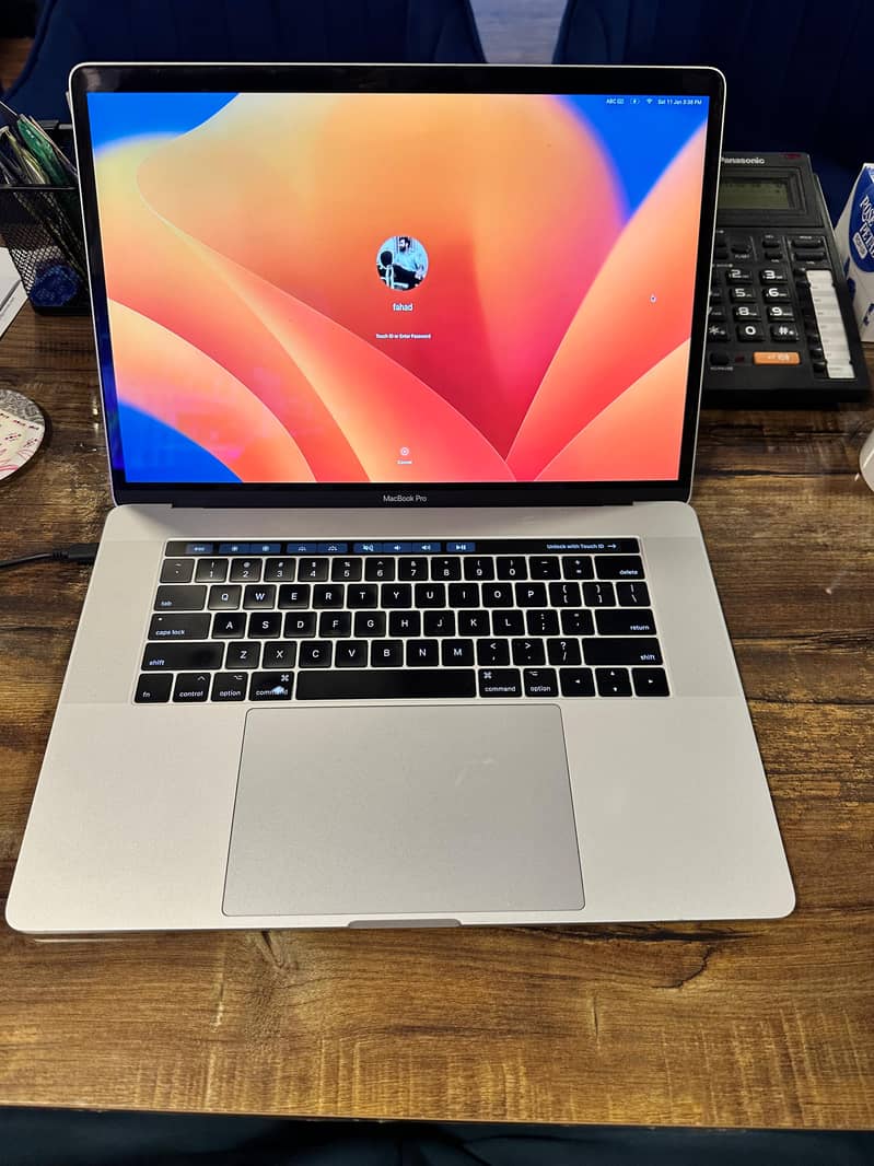 Macbook Pro 15 Inch 2017 Touchbar 5