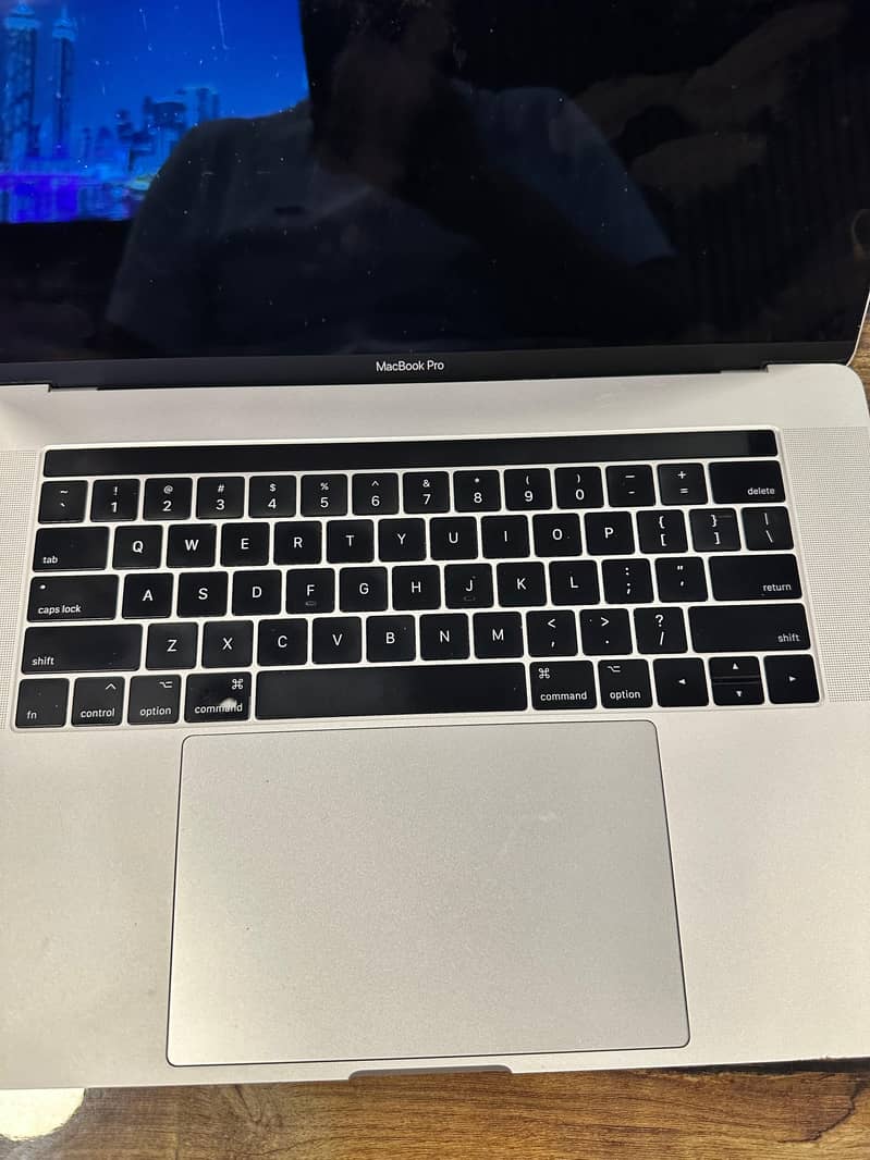 Macbook Pro 15 Inch 2017 Touchbar 7