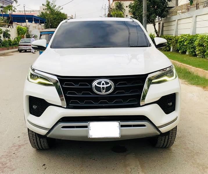 Toyota Fortuner Sigma 2021 1