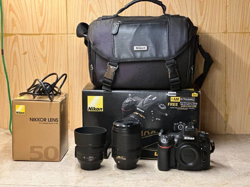 New Nikon D7100 camera with all accessories 1