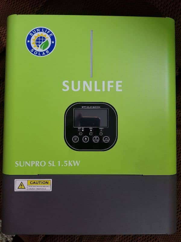 Sunlife 1.5kw hybrid inverter few months used 1