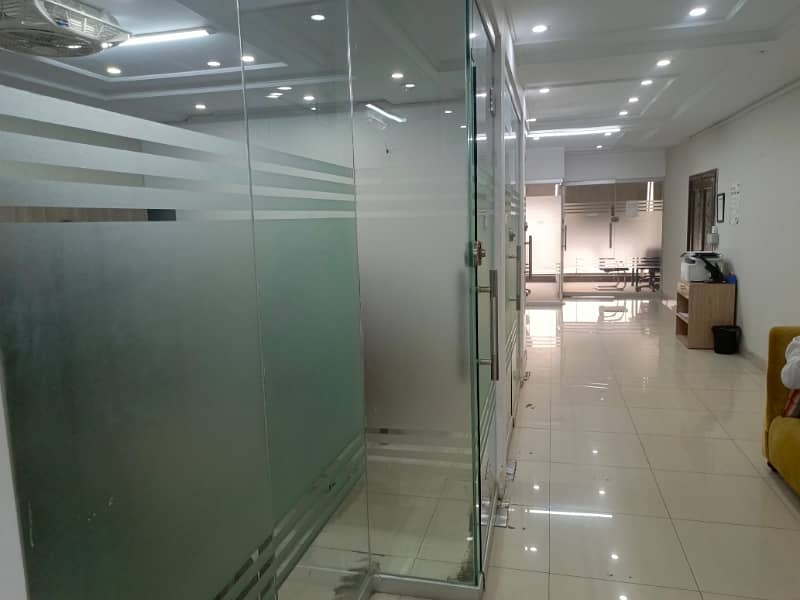 8 Marla 3rd Floor Office With Elevator For Rent In DHA Phase 5,Block B, Pakistan Punjab Lahore. 3