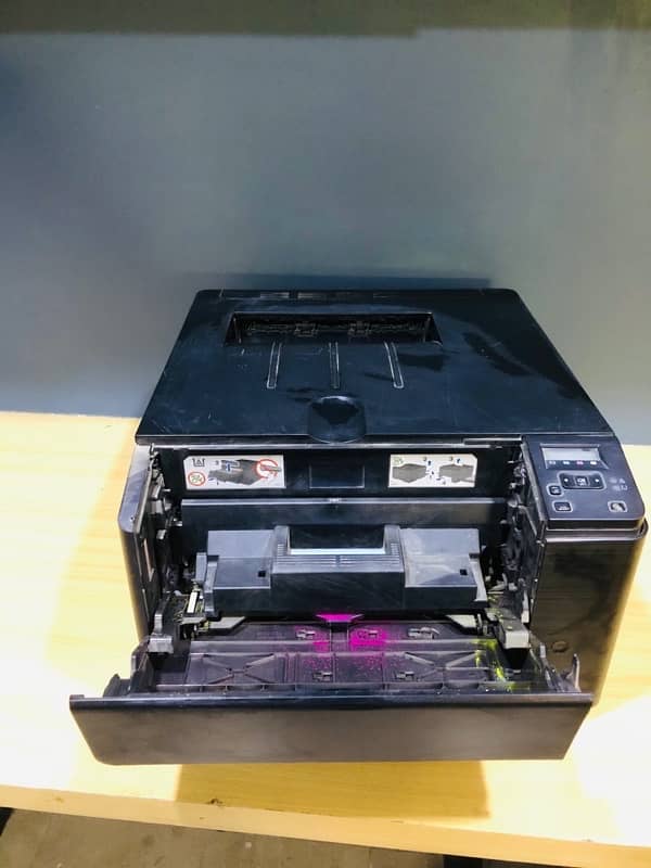 hp laser jet pro 200 color printer 2