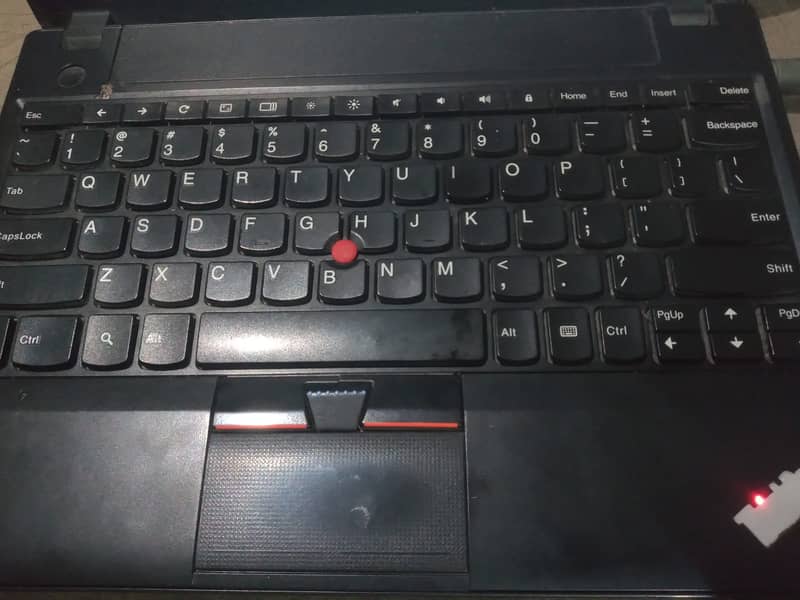 Lenovo Intel Core i3 Thinkpad Laptop (3rd Gen) 6