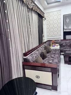 L shaped premium sofa and table