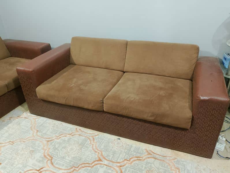 sofa for sell 2