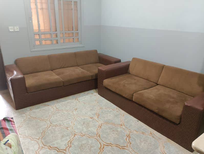 sofa for sell 3