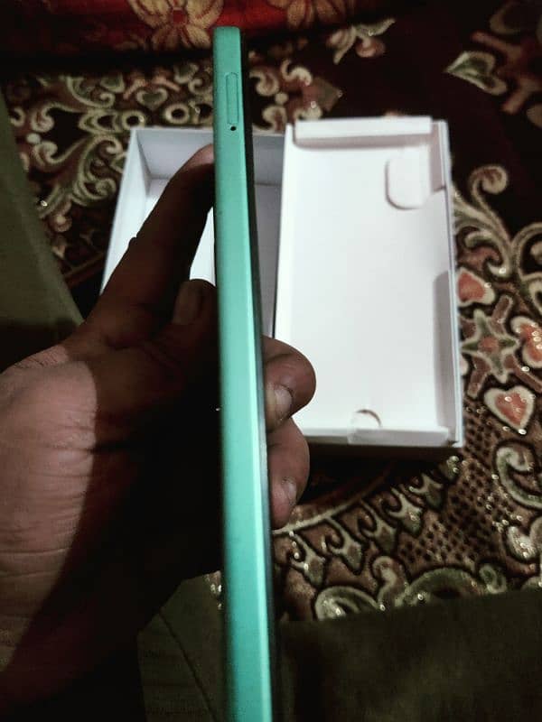 10/10 condition camon 19neo 11