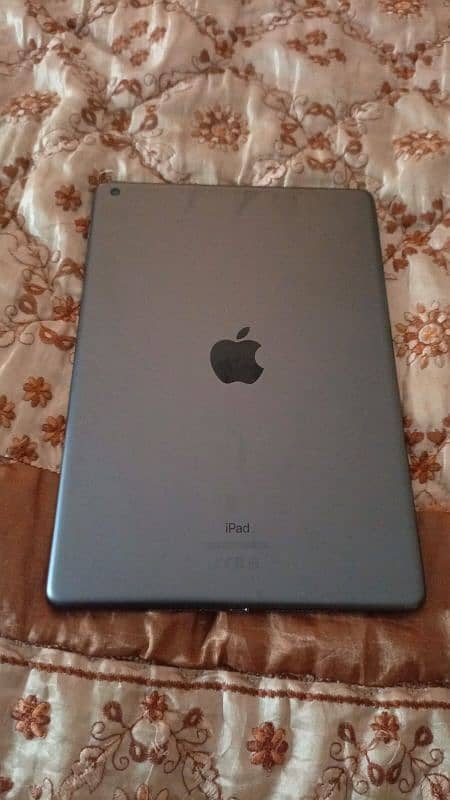 I pad 8th Genration 1