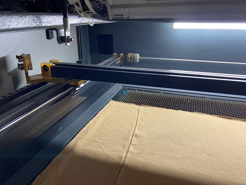 CNC Laser cutting complete setup for SALE 3