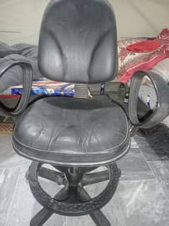 office/computer chair for sale in used condition