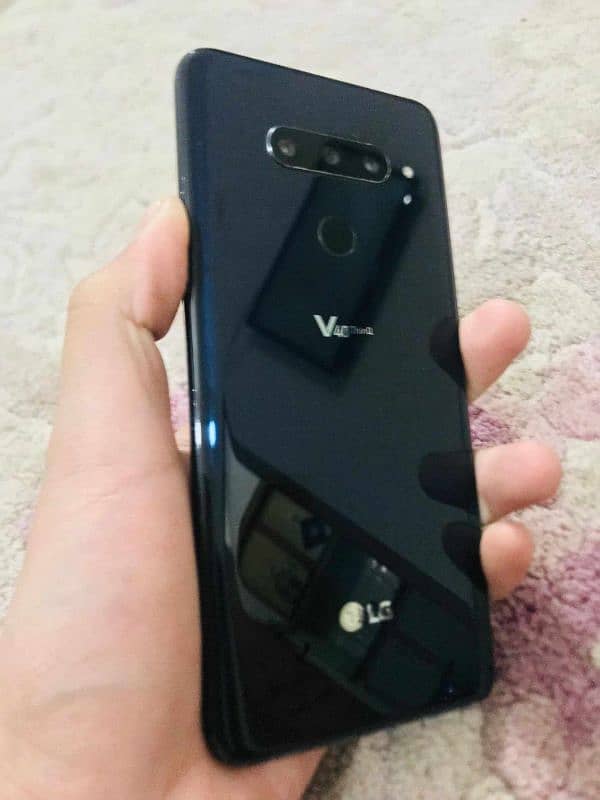 LG V40 thinq waterproof California Los Angeles model Exchange possible 4