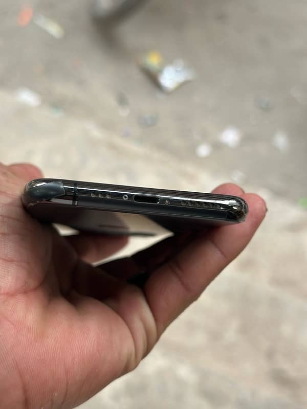 Iphone 11 pro nonpta Jv 4