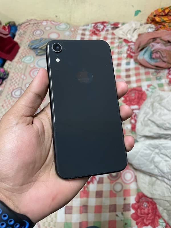 iPhone XR 64GB JV Non PTA 1