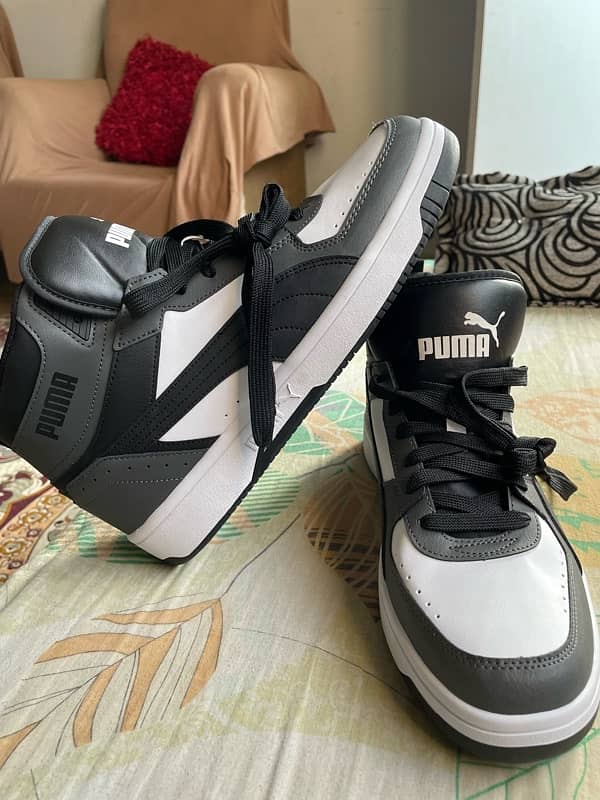 Original puma shoes brand new 0