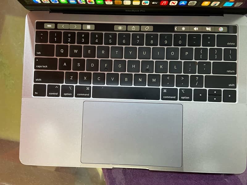 MacBook Pro 2018 with original charger 10