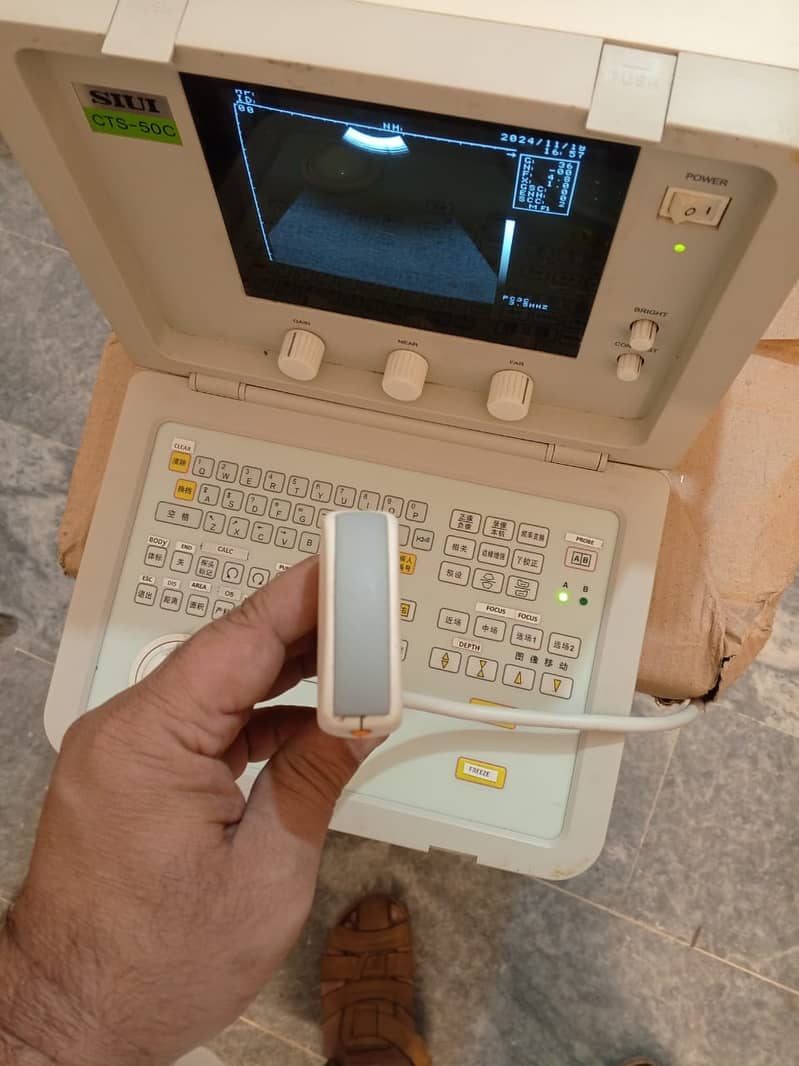 Brand New  ultrasound machine / portable ultrasound machine for sale 0