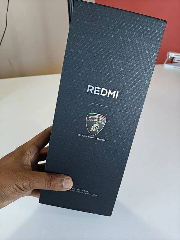 Xiaomi Redmi k80 pro 0