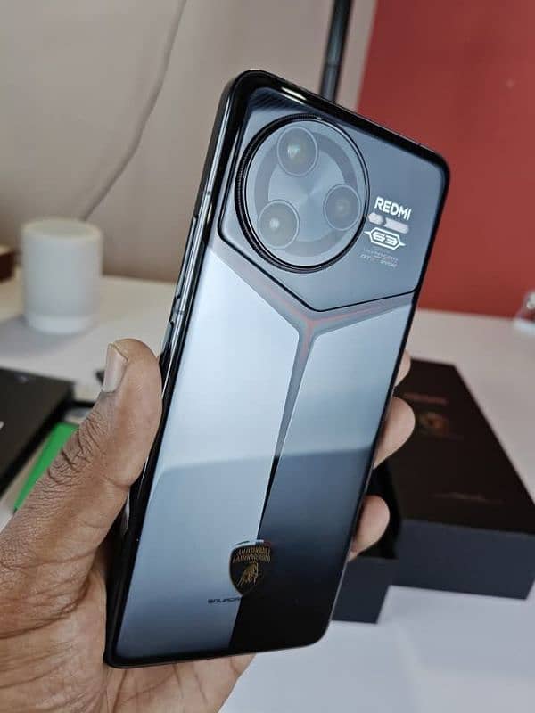 Xiaomi Redmi k80 pro 1