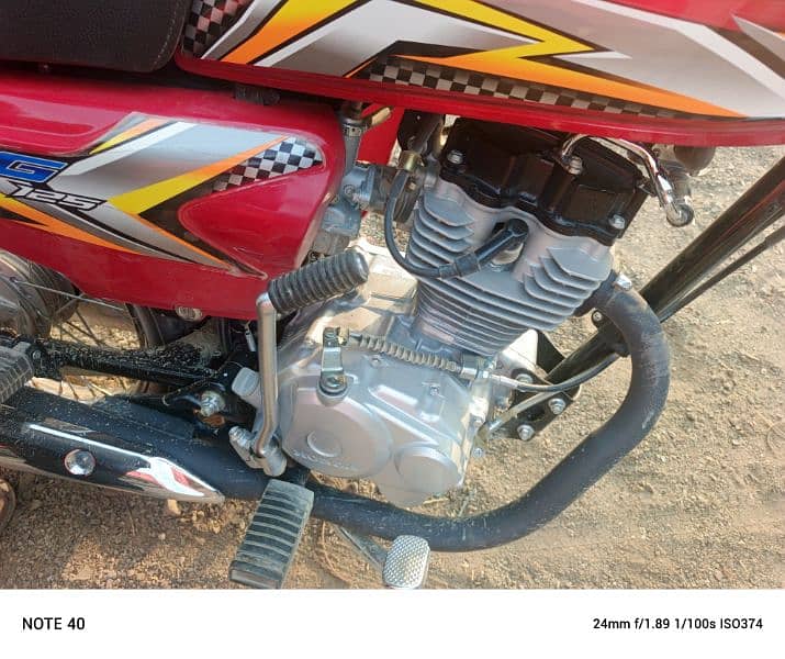 Honda 125 new sticker 2025 model 1