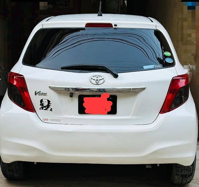 Toyota Vitz 2013 1