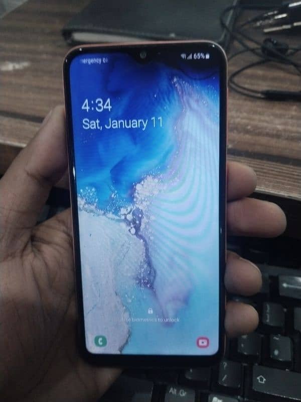 Samsung a20 condition 10 by 10 0