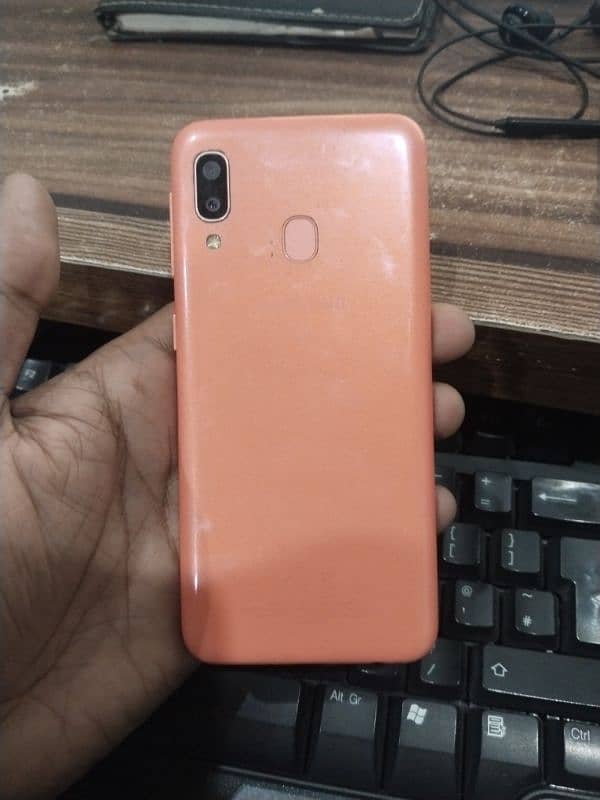 Samsung a20 condition 10 by 10 2