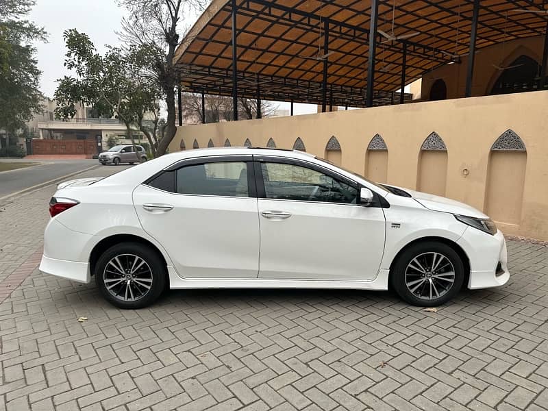 Toyota Altis Grande 2022 7